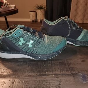 Under Armor Shoes size 8